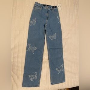 Ultra High-Rise Dad Jean